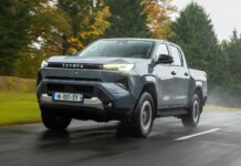 Toyota Hilux стає електричним: Durable Truck замінює дизельний «Spirit» на тиху потужність