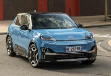 Nissan повертається до сміливого та барвистого дизайну