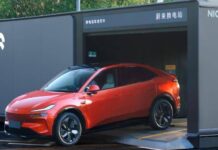 Генеральний директор Onvo Nio стверджує, що великі батареї EREV марнотратні