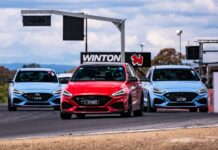 Фестиваль Hyundai N: коли французький хот-хетч увірвався на вечірку – і чинив опір