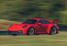 Porsche 911 GT3 Встановив Новий Ручний Рекорд Кола на VIR