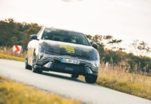 Kia EV4 GT: Електричний Гарячий Хетч, Котрий З’явився з Затримкою, Але Вчасно
