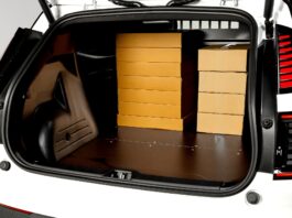 Volvo EX30 Cargo: Дивно Швидкий Фургон для доставки