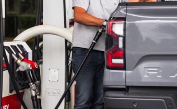 Австралія запускає кампанію з економії палива вартістю 20 млн. доларів на тлі дефіциту поставок
