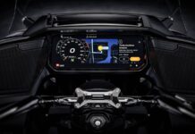 Мотоцикл Harley, що дозволяє спати на шосе