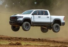 Warum Stellantis jetzt die CEOs von Ram und Jeep ersetzt hat