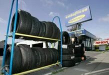 Повний привід (AWD) проти приводу на передні колеса (FWD): чи дійсно потрібно міняти всі чотири шини одночасно?