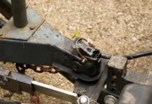 Як виправити просідання причепа за допомогою знижувальної зчіпки