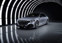 Mercedes-Benz S-Class: все ще король технологій та розкоші