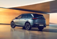 Peugeot E-5008: рівні оснащення, варіанти двигунів та характеристики батареї
